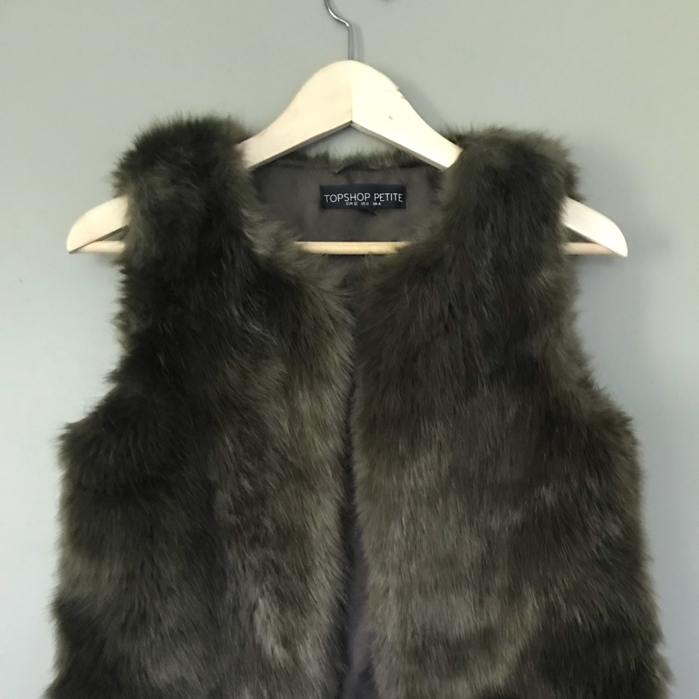 Topshop Petite Plush Faux Fur Vest